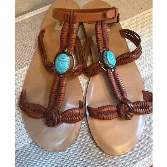 Valentino Garavani Tribal Scarab Flat Sandals size 39/ US 9 - Picture 7 of 8